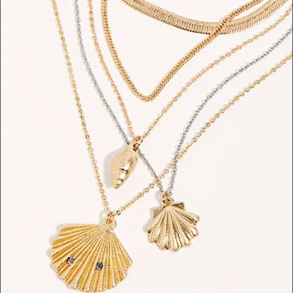 Free people layered shell necklace